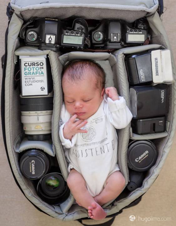 photographer baby in bag (11)