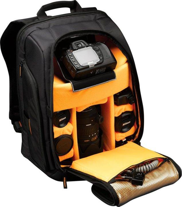 Case Logic SLRC-206 Compact DSLR backpack