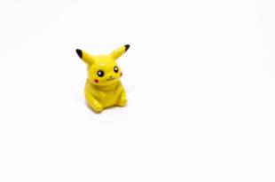 Pikachu Pokémon inside lightbox with a $5 setup